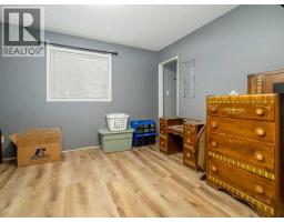 532 Margaret Sutherland Crescent N - photo 21
