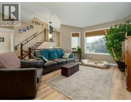 532 Margaret Sutherland Crescent N - photo 10