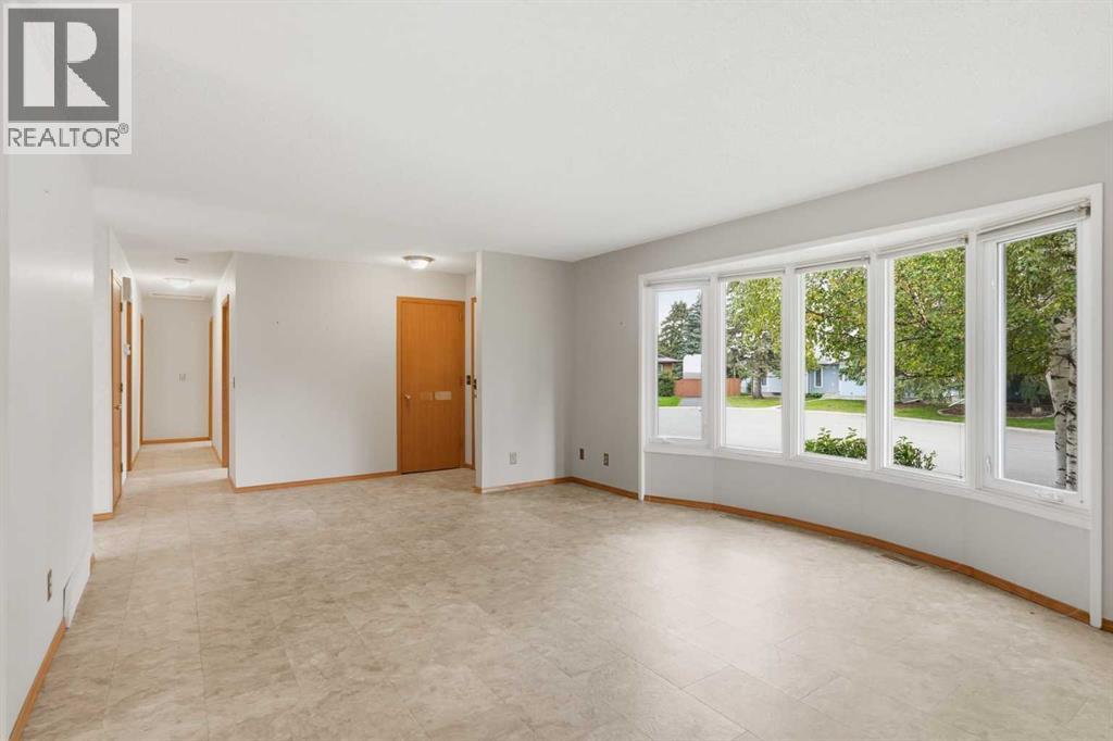 7 Mist Road SW - 6