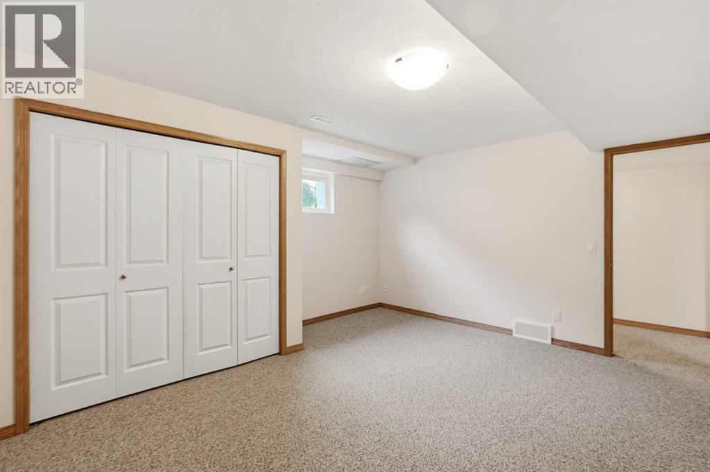 7 Mist Road SW - Image 34