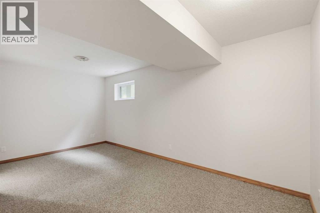 7 Mist Road SW - Image 30