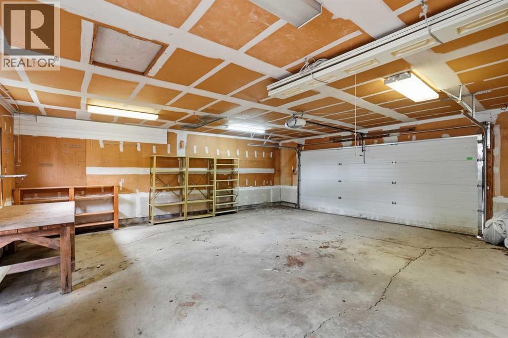 7 Mist Road SW - 50