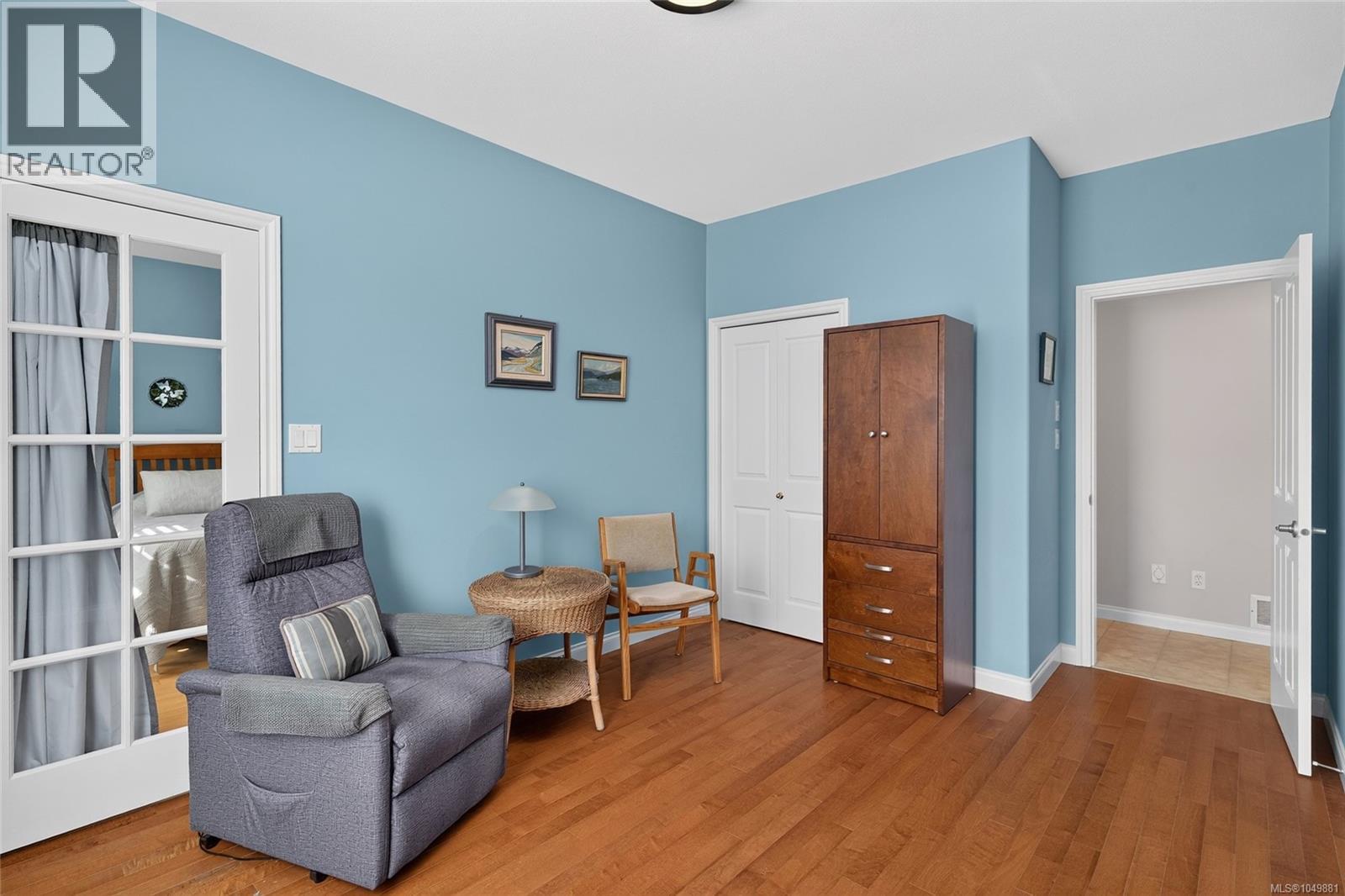 1368 Saturna Dr - 27