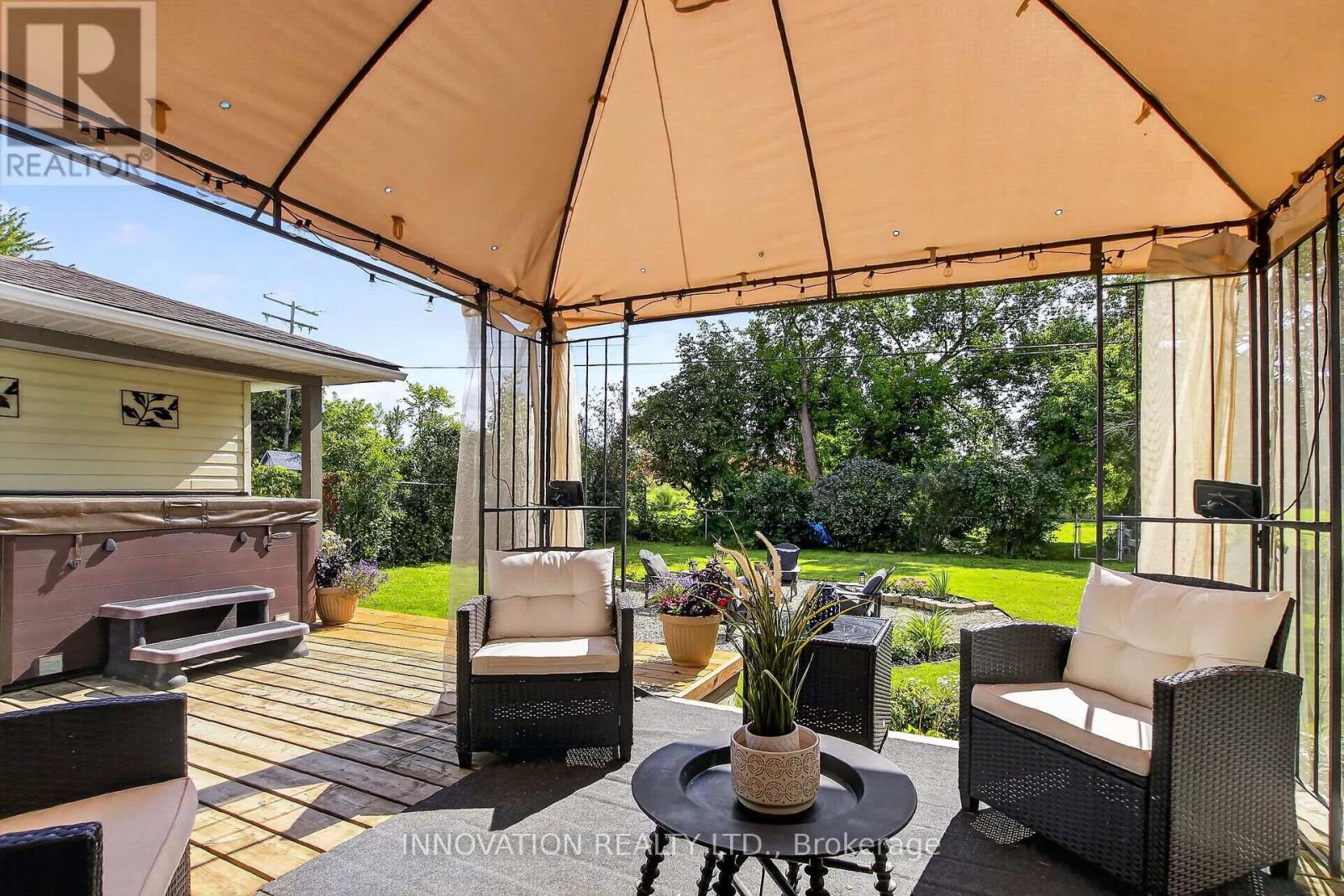 8 DOGWOOD DRIVE - Image 31