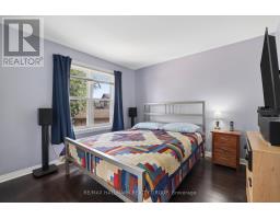 27 Brando Crescent, Ottawa, ON K1T2C9 Photo 14