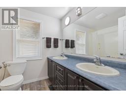 27 Brando Crescent, Ottawa, ON K1T2C9 Photo 16