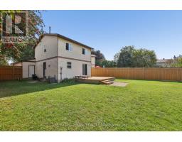 27 Brando Crescent, Ottawa, ON K1T2C9 Photo 22