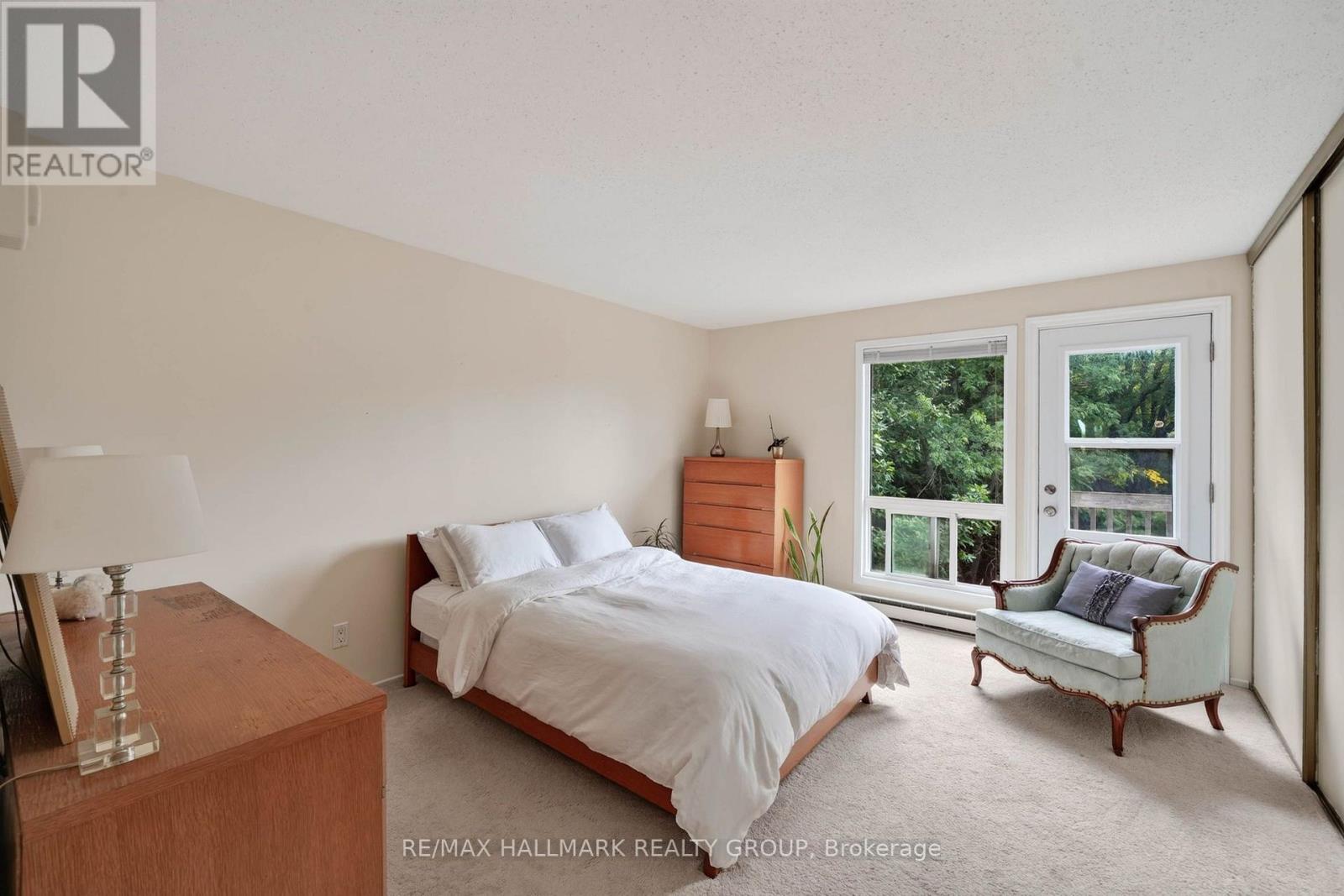 B - 6786 JEANNE DARC BOULEVARD N photo 25