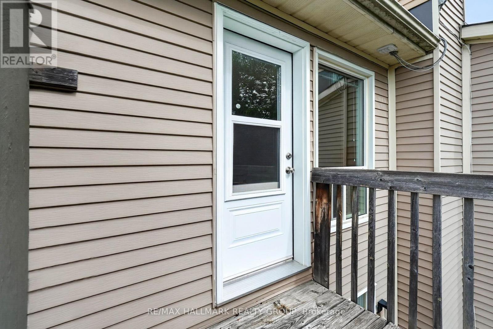 B - 6786 JEANNE DARC BOULEVARD N photo 29