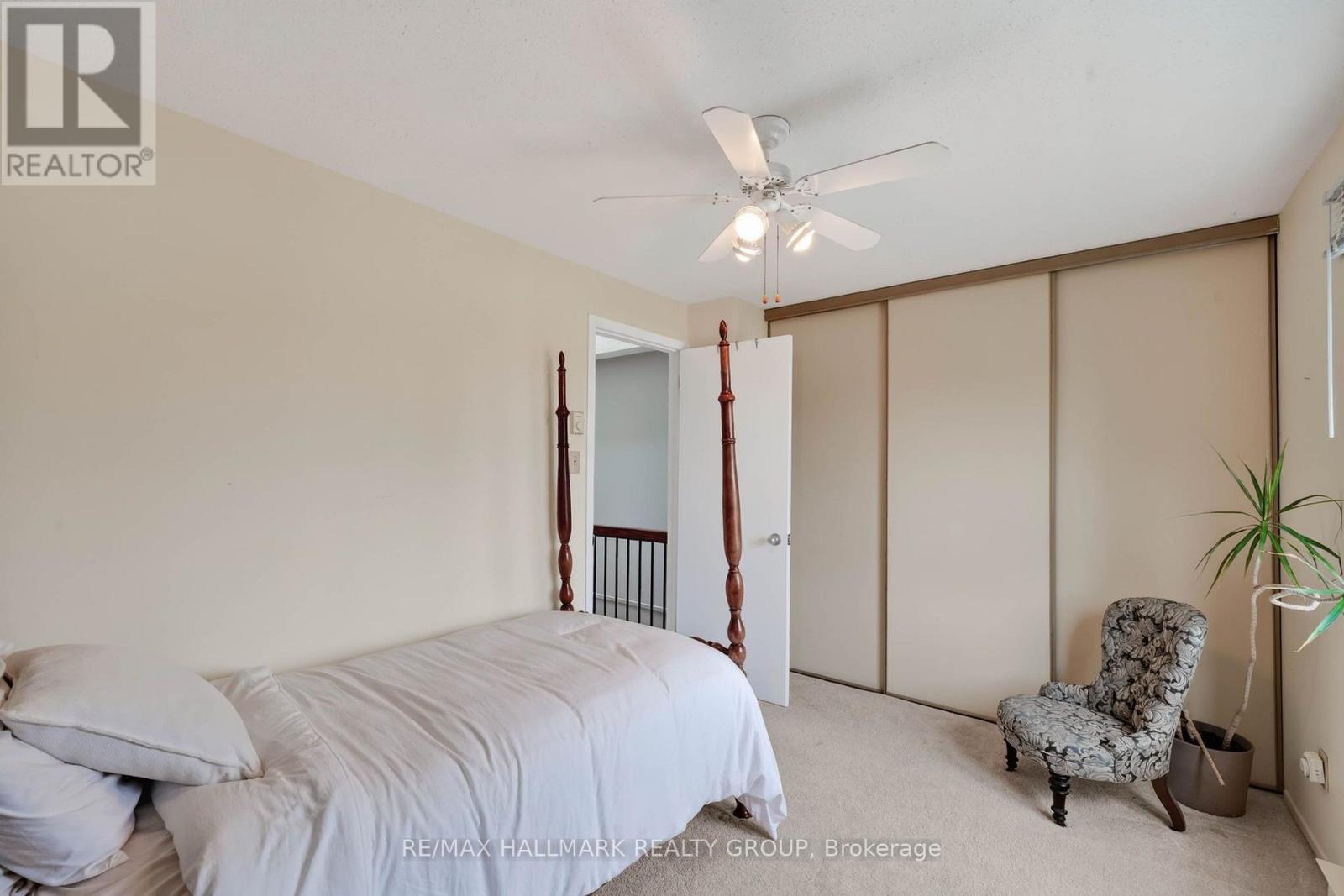 #B 6786 JEANNE DARC BOULEVARD N - 30