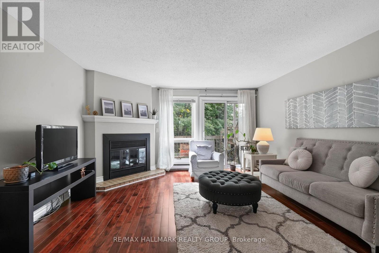 B - 6786 JEANNE DARC BOULEVARD N photo 10