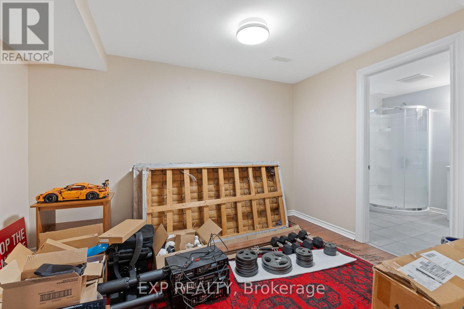 1552 BLOHM DRIVE photo 29