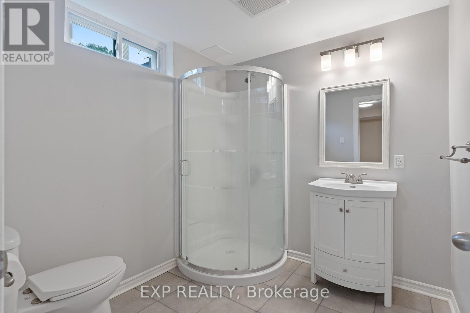 1552 BLOHM DRIVE photo 30