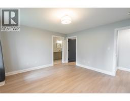 709 Ferdinands Crescent, Sarnia, ON N7W0B5 Photo 15