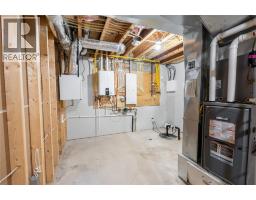 709 Ferdinands Crescent, Sarnia, ON N7W0B5 Photo 32