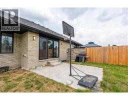 709 Ferdinands Crescent, Sarnia, ON N7W0B5 Photo 34