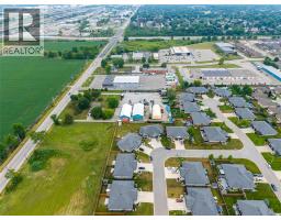 709 Ferdinands Crescent, Sarnia, ON N7W0B5 Photo 43