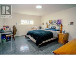 247 Simcoe Street, Clearview, ON L0M1S0 Photo 17