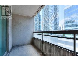 811 - 18 Parkview Avenue, Toronto, ON M2N7H7 Photo 24