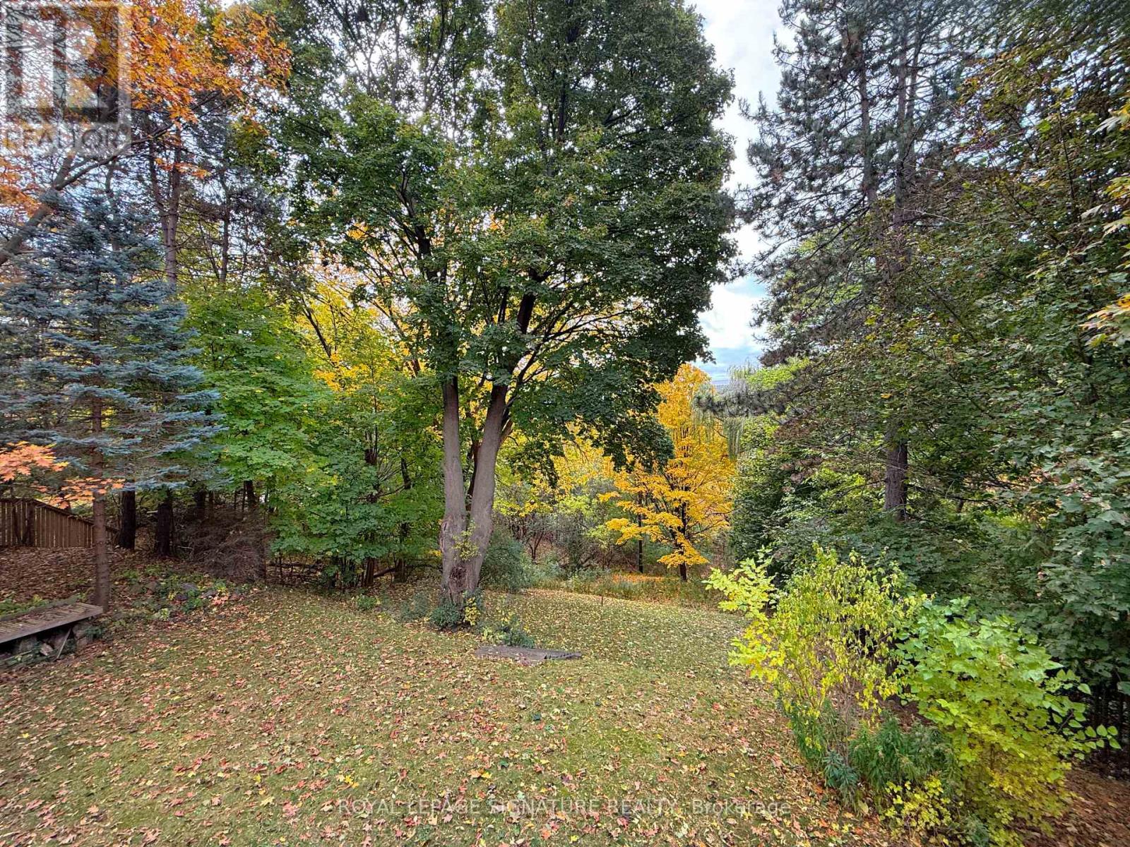 12 RUDEN CRESCENT - 34