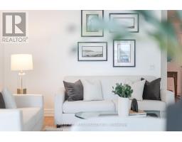 305 - 38 Avenue Road, Toronto, ON M5R2G2 Photo 9