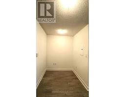 2111 - 25 Telegram Mews, Toronto, ON M5V3Z1 Photo 6