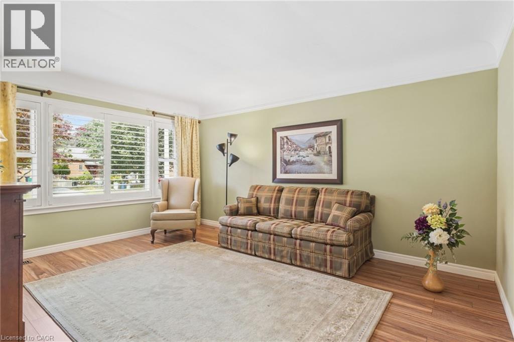 235 BLUCHER Street, Kitchener — photo 11