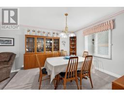Eating area - 325 Young Street, Goderich), ON N7A4K6 Photo 10