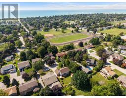 325 Young Street, Goderich), ON N7A4K6 Photo 47