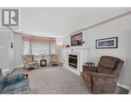 Living room - 325 Young Street, Goderich), ON N7A4K6 Photo 8