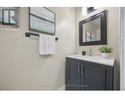 4 Lowder Place, Whitby, ON L1N8C1 Photo 16