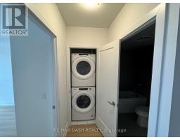 924 - 2545 Simcoe Street N, Oshawa, ON L1L0W3 Photo 11