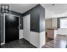 210 - 91 Aspen Springs Drive, Clarington, ON L1C5J9 Photo 11
