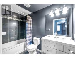 210 - 91 Aspen Springs Drive, Clarington, ON L1C5J9 Photo 24