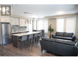 33 - 1430 Gord Vinson Avenue, Clarington, ON L1E0J6 Photo 14