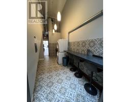 103 - 477 Richmond Street W, Toronto, ON M5V3E7 Photo 10