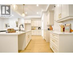 Eating area - 31 Mulberry Court, Amherstburg, ON N9V1N3 Photo 6