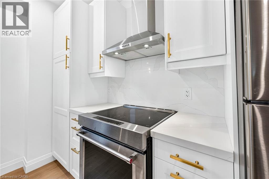 304 PARK Street - Image 12
