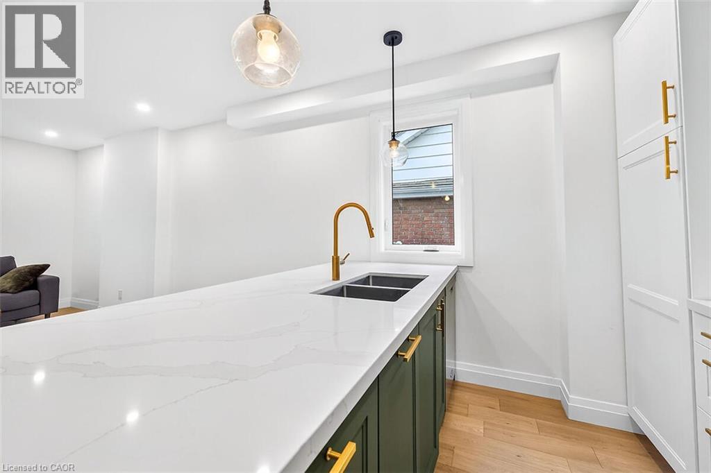 304 PARK Street - Image 21