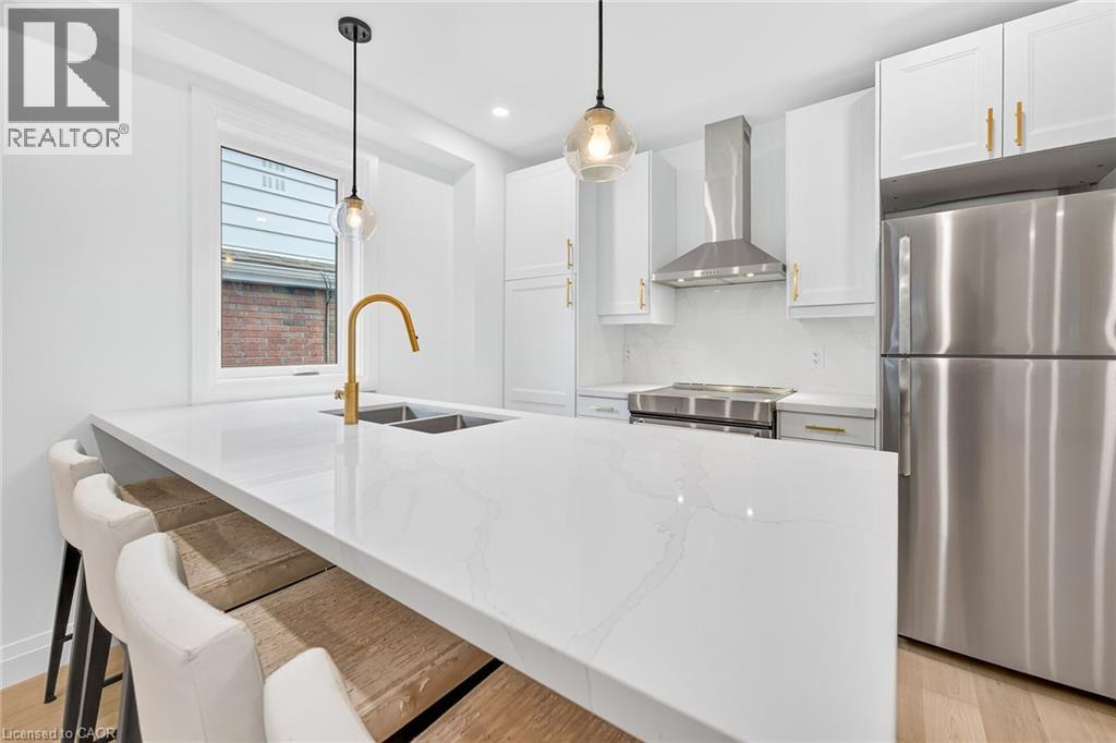 304 PARK Street - Image 19