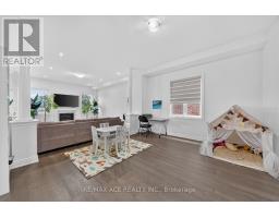 Living room - 7607 Ninth Line, Markham, ON L6B0M1 Photo 9