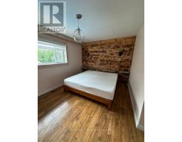 Upper - 189 Little Avenue, Barrie, ON L4N6L1 Photo 8