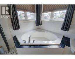 15 Davidson Court, Brantford, ON N3S0C6 Photo 27