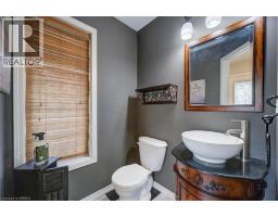 4pc Bathroom - 15 Davidson Court, Brantford, ON N3S0C6 Photo 6