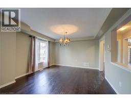 4pc Bathroom - 15 Davidson Court, Brantford, ON N3S0C6 Photo 7