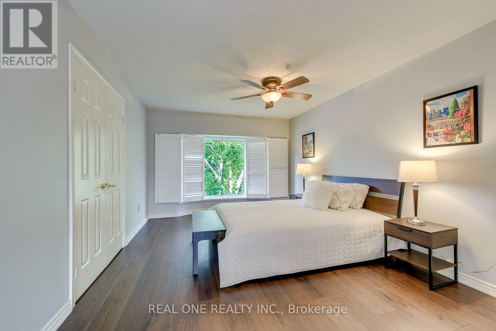 3944 GLAMIS COURT - 15
