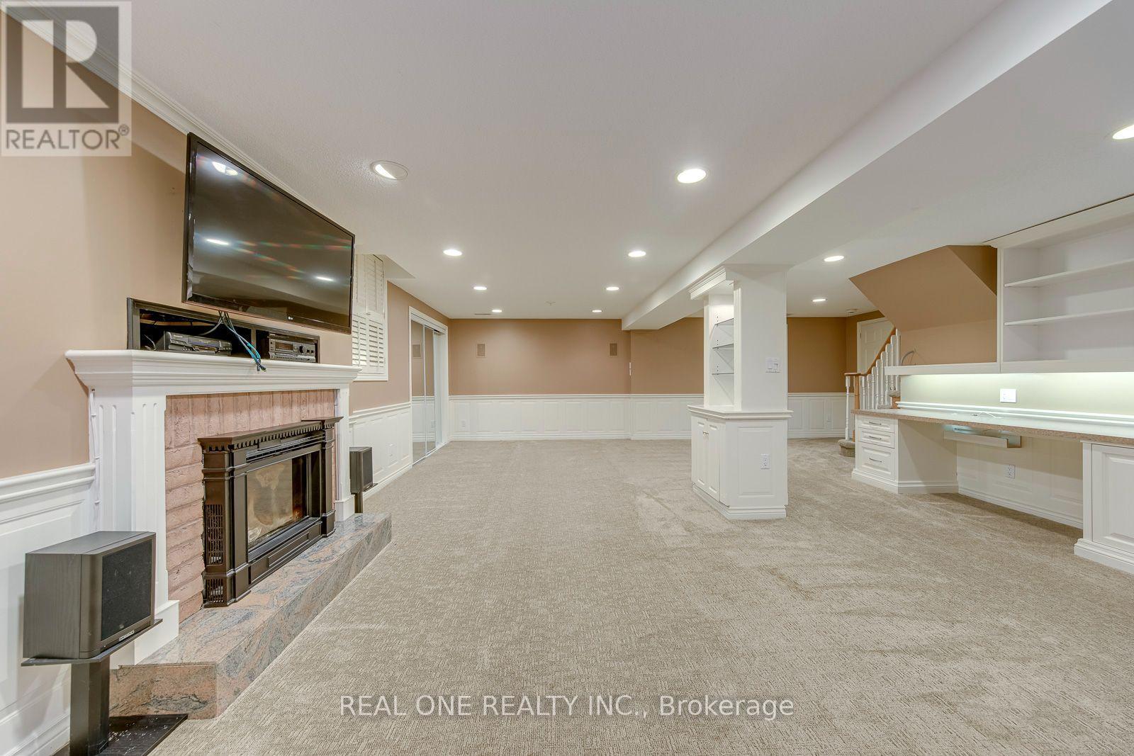 3944 GLAMIS COURT - 26