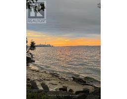 305 - 2 Royal York Road, Toronto, ON M8V2S6 Photo 32
