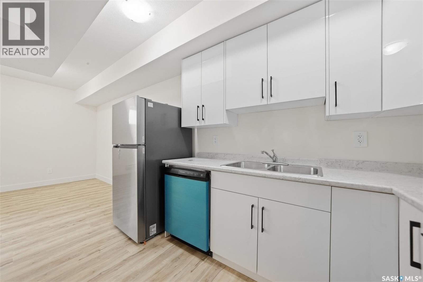 559 Kalra STREET - 33