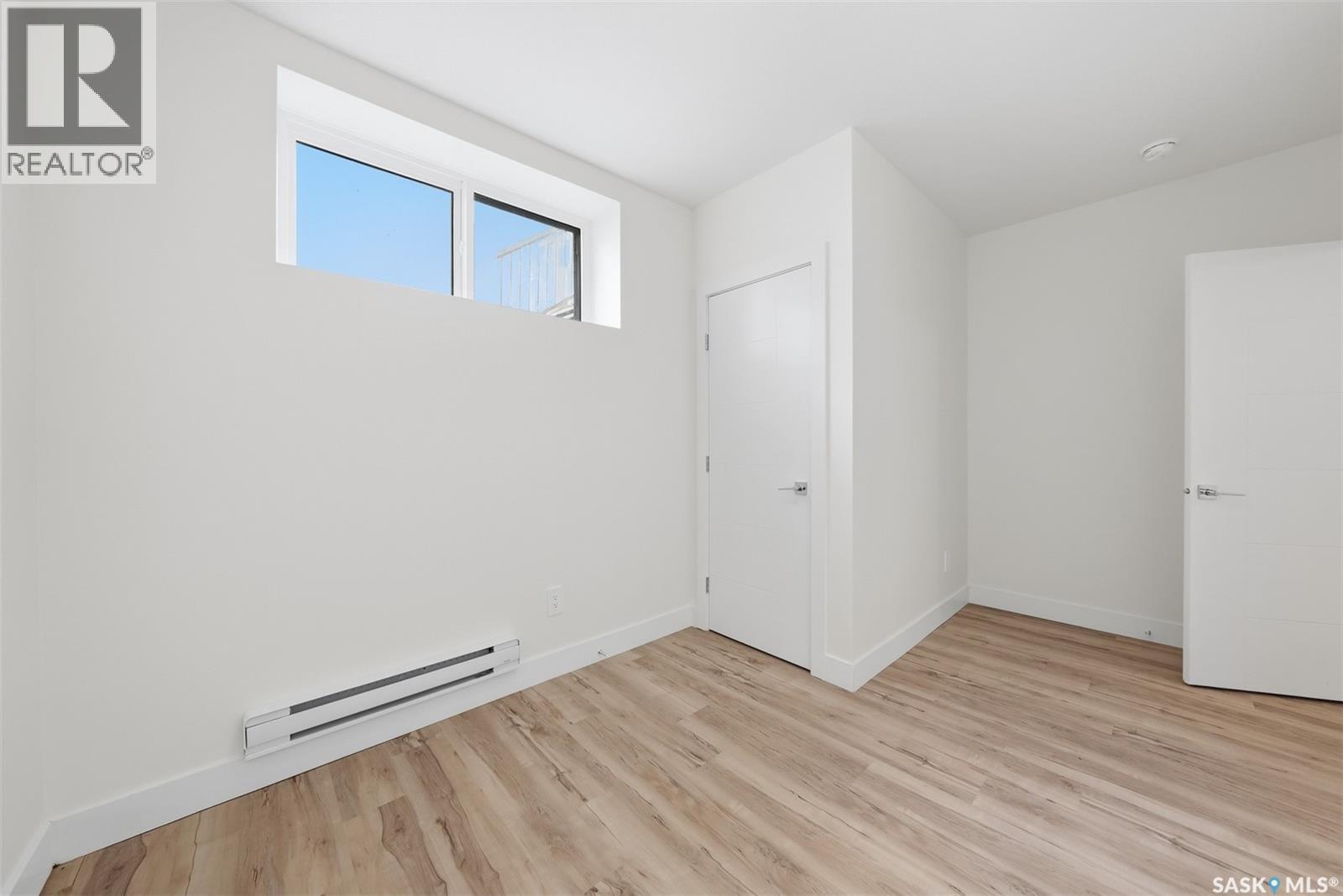559 Kalra STREET - 35